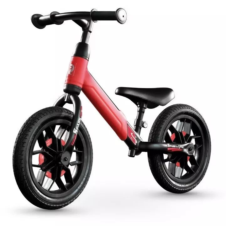Balansinis dviratukas šviečiančiais ratais Q Play SPARK Red