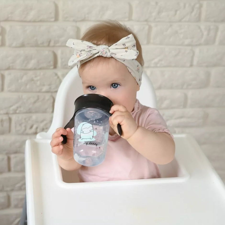 Mokomasis neišsiliejantis puodelis 360° Akuku A0671