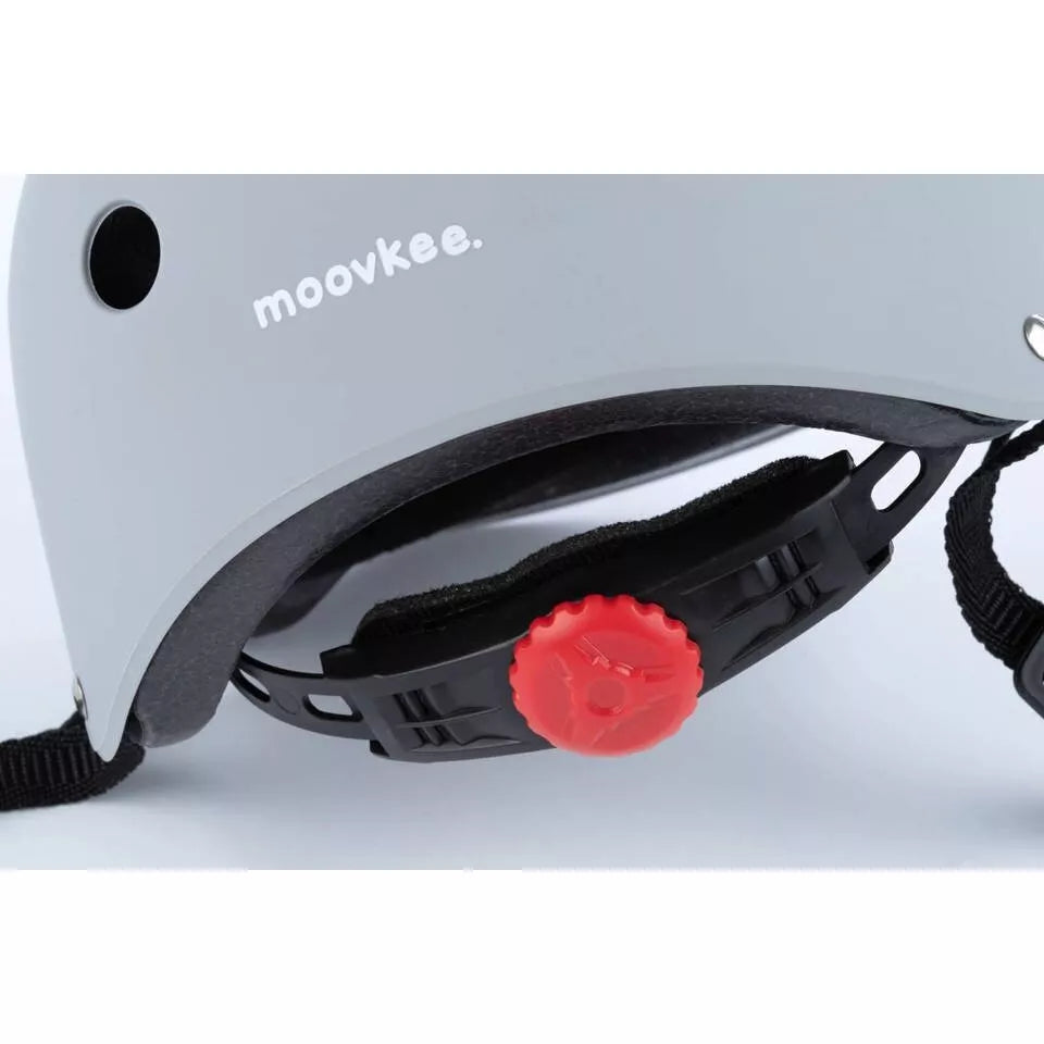 Šalmas vaikui MOOVKEE YF-1 White