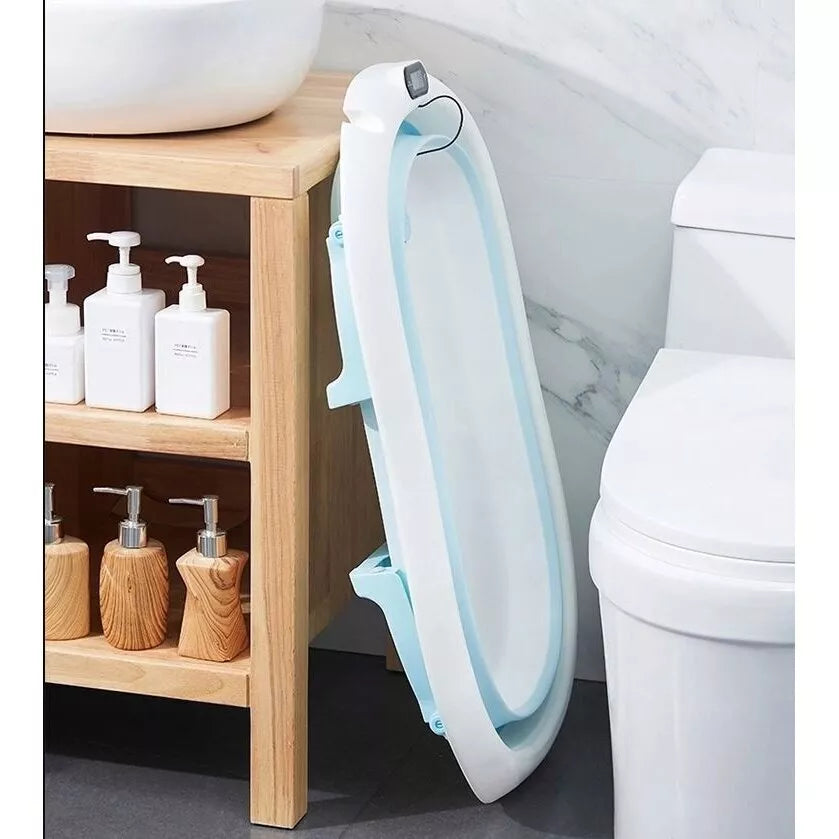 Sulankstoma kūdikio vonelė su termometru ir pagalve BATH&CARE Blue